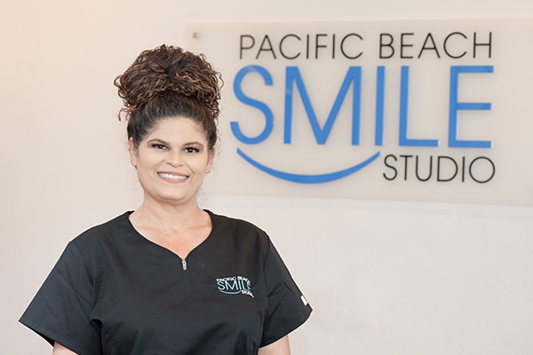 Dentist Pacific Beach CA Michelle Everding Headshot